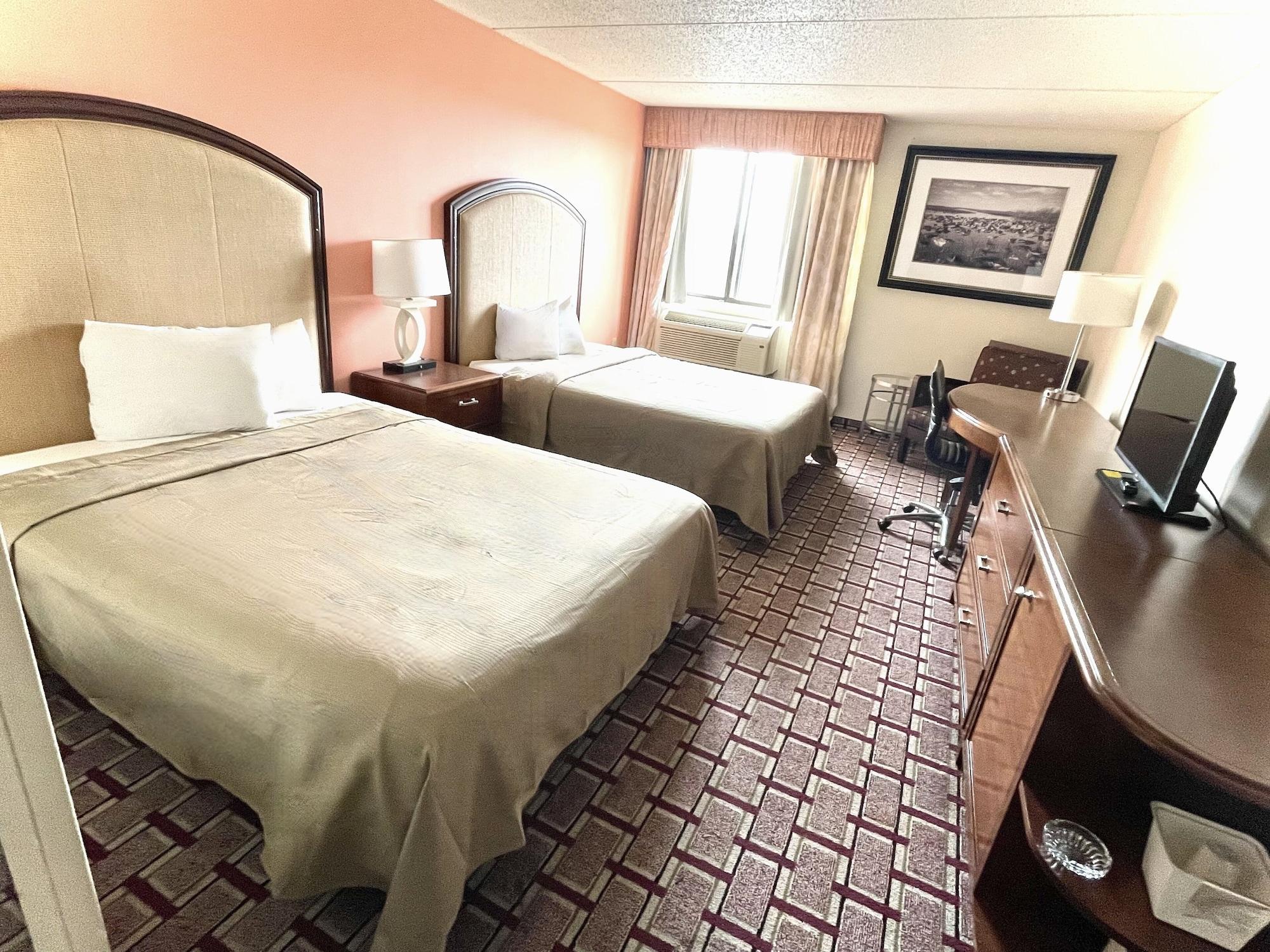 Fairbridge Hotel Cleveland East Wickliffe ภายนอก รูปภาพ
