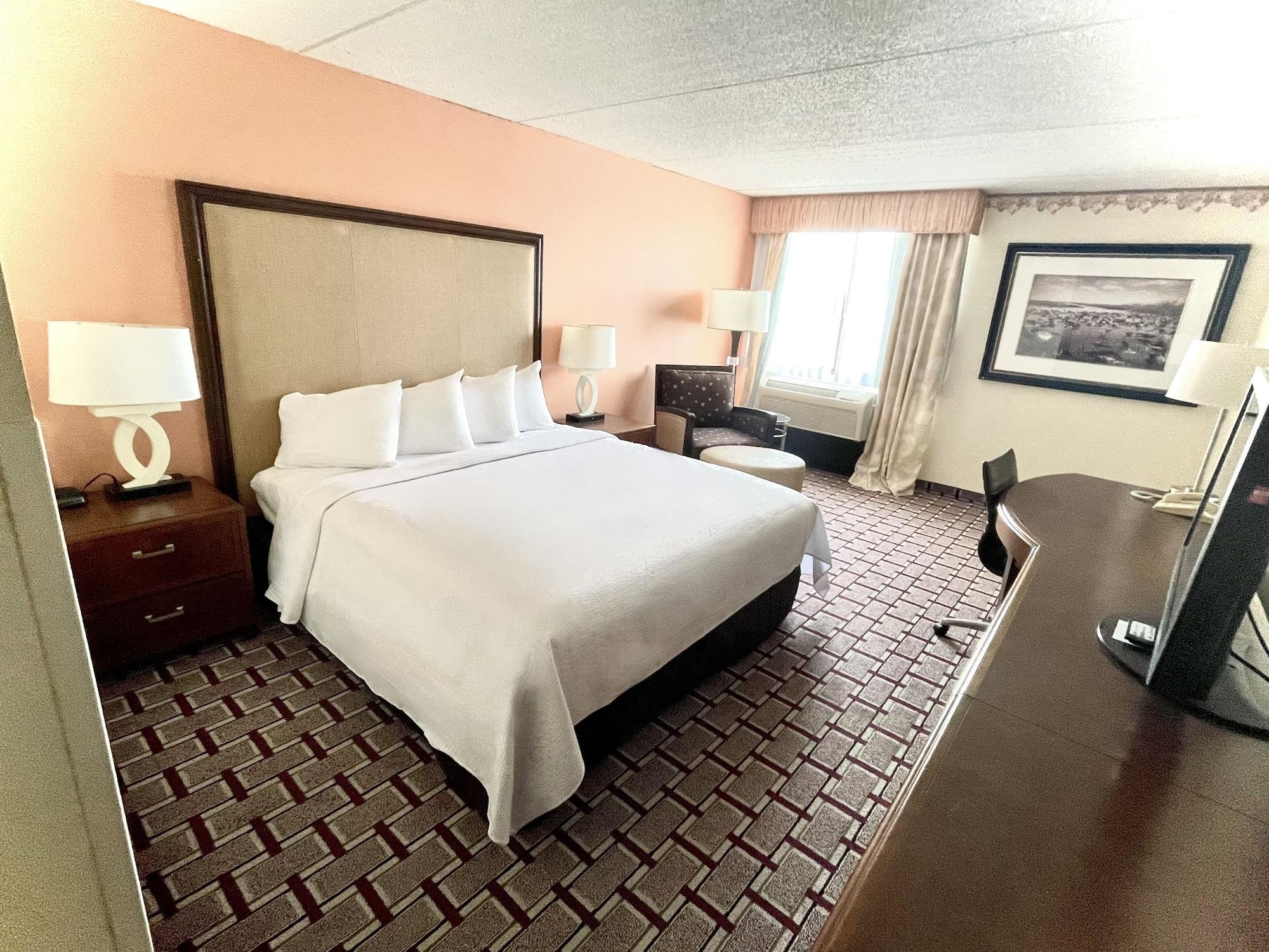 Fairbridge Hotel Cleveland East Wickliffe ภายนอก รูปภาพ