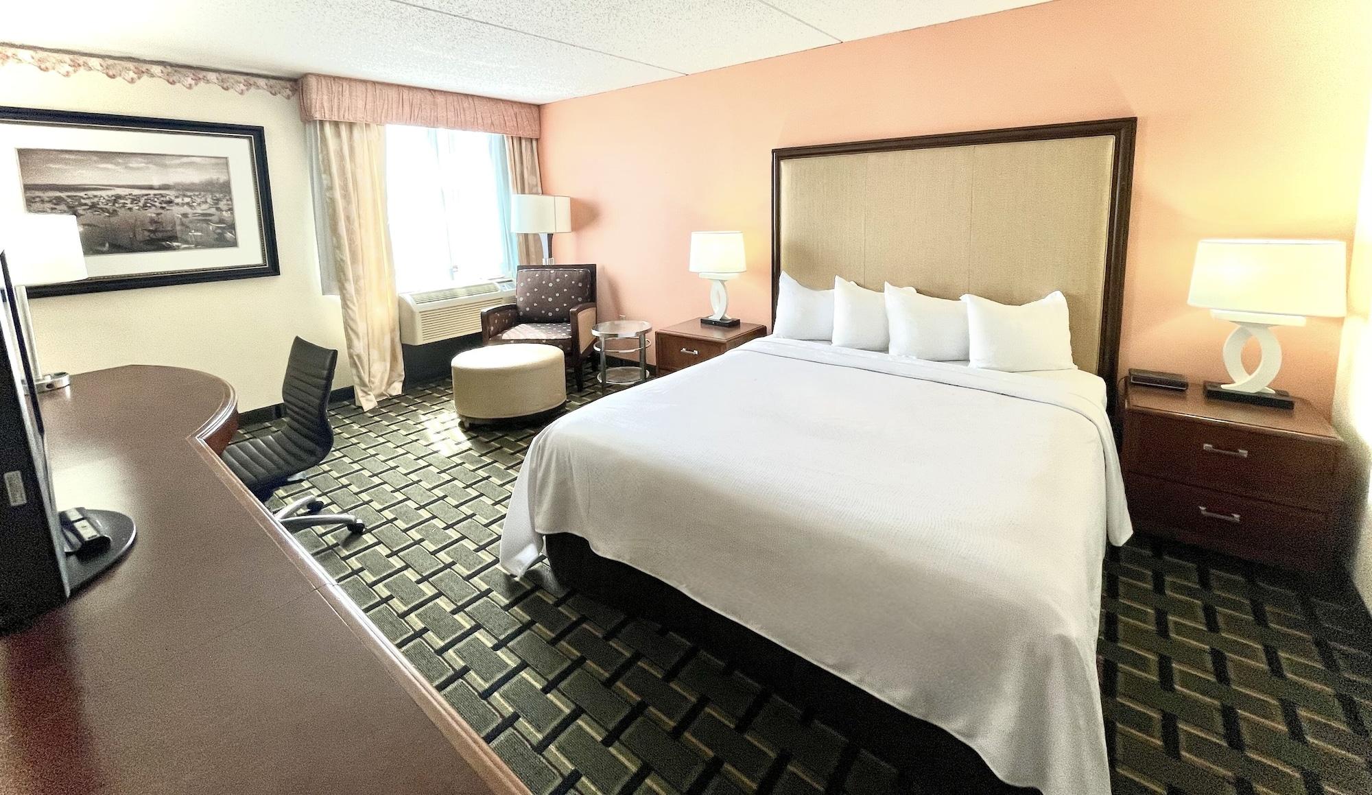 Fairbridge Hotel Cleveland East Wickliffe ภายนอก รูปภาพ