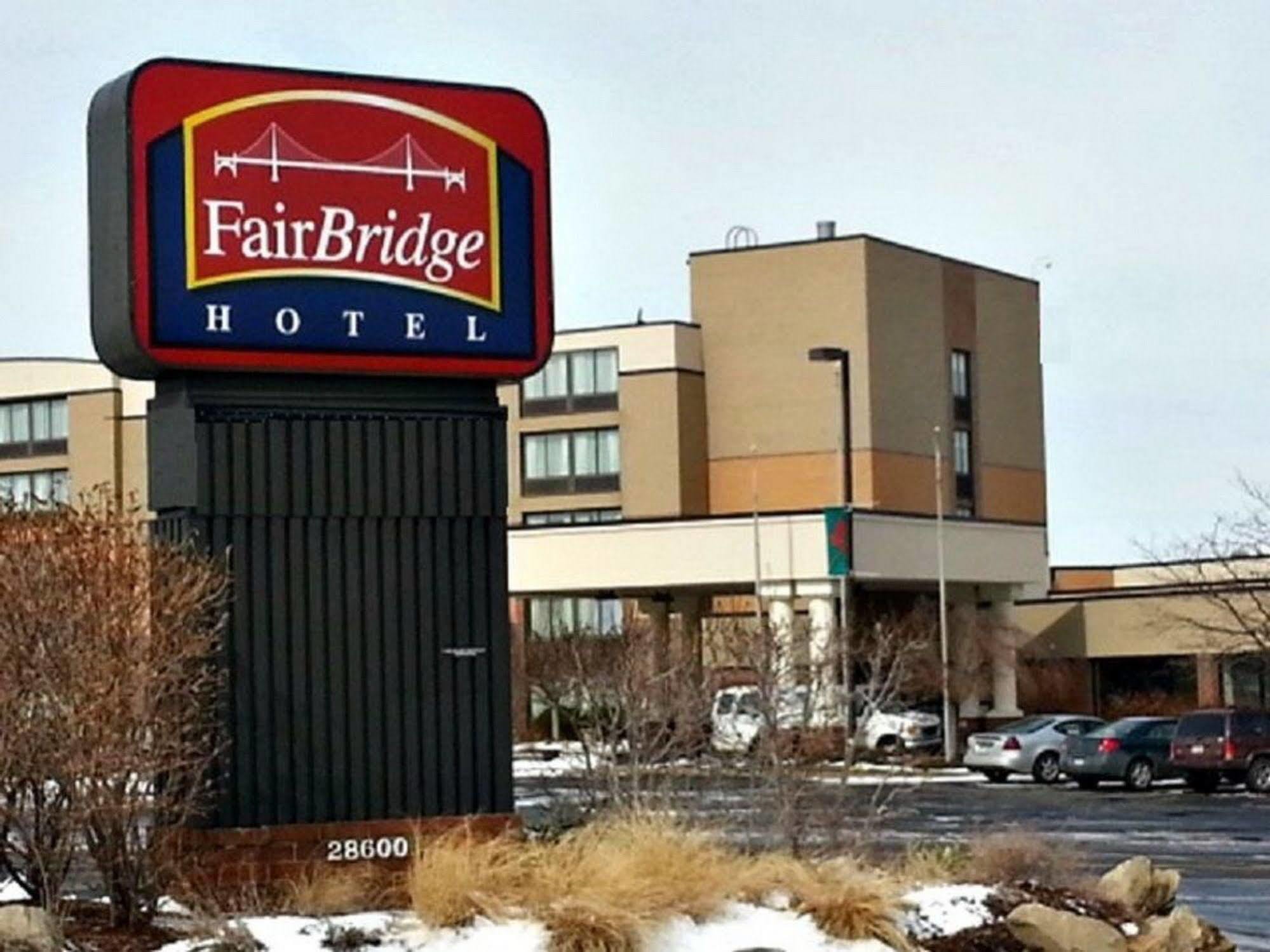 Fairbridge Hotel Cleveland East Wickliffe ภายนอก รูปภาพ