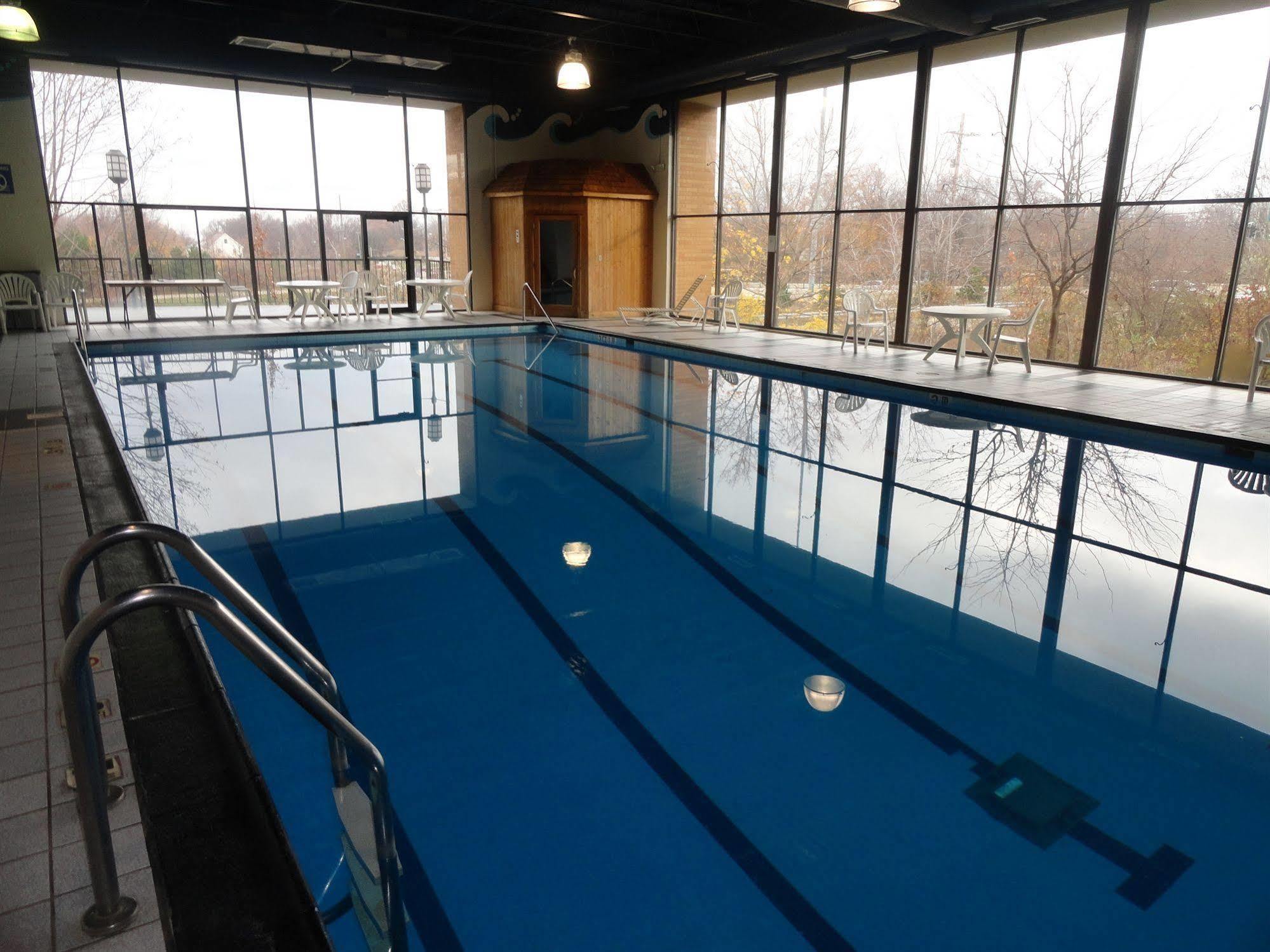 Fairbridge Hotel Cleveland East Wickliffe ภายนอก รูปภาพ